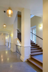 Obecní dvůr v Praze, dokončeno 2016