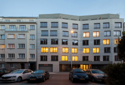 Bytový dům Sámova, Znamení čtyř - architekti