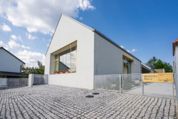 Školka také rodinný dům připomíná. (MŠ Bratřejov, talaša kutěj architekti)