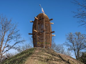 Včelín Hostivař (Huť architektury Martin Rajniš), vítěz kategorie Malá dřevěná konstrukce - realizace.