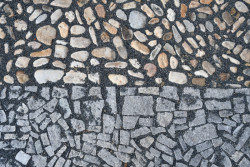 Komunitní dům pro seniory v Holasovicích, City Upgrade: Detail dláždění