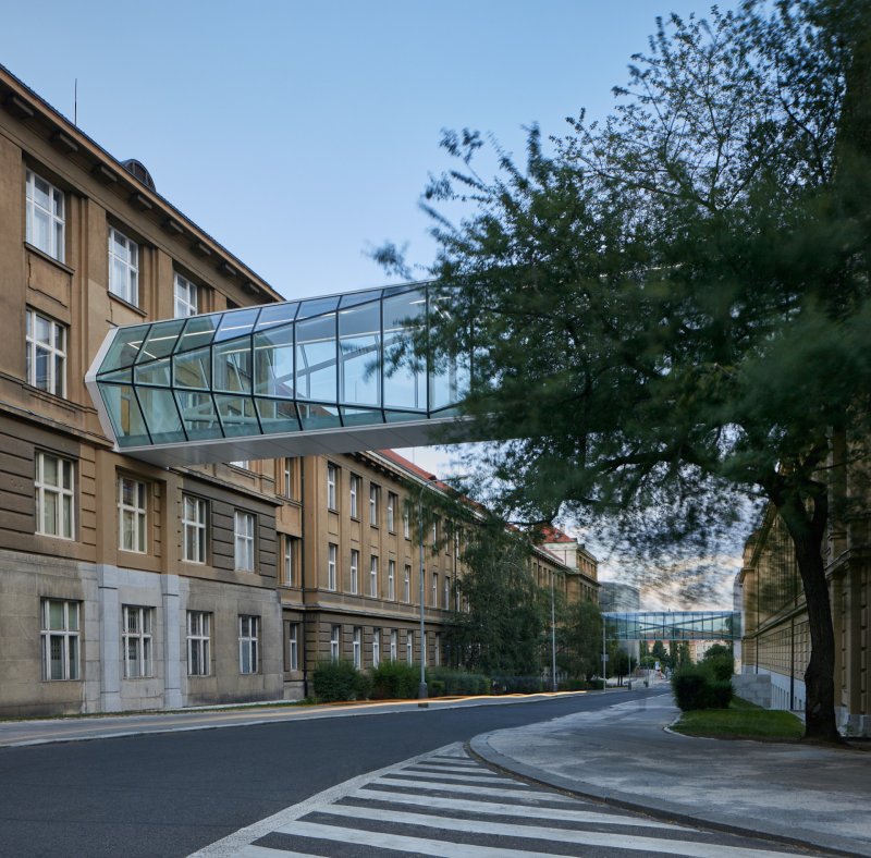 Spojovací lávky VŠCHT, Opočenský Valouch architekti
