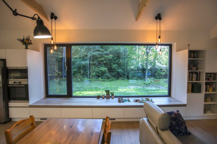 Maximální propojení s přírodou (Moderní dřevostavba v Kersku, arch. návrh Labor 13, generální dodavatel VESPER HOMES)