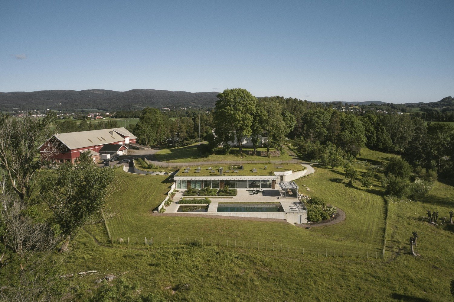 Luxusní vila z betonu od dánských CF Møller Architects