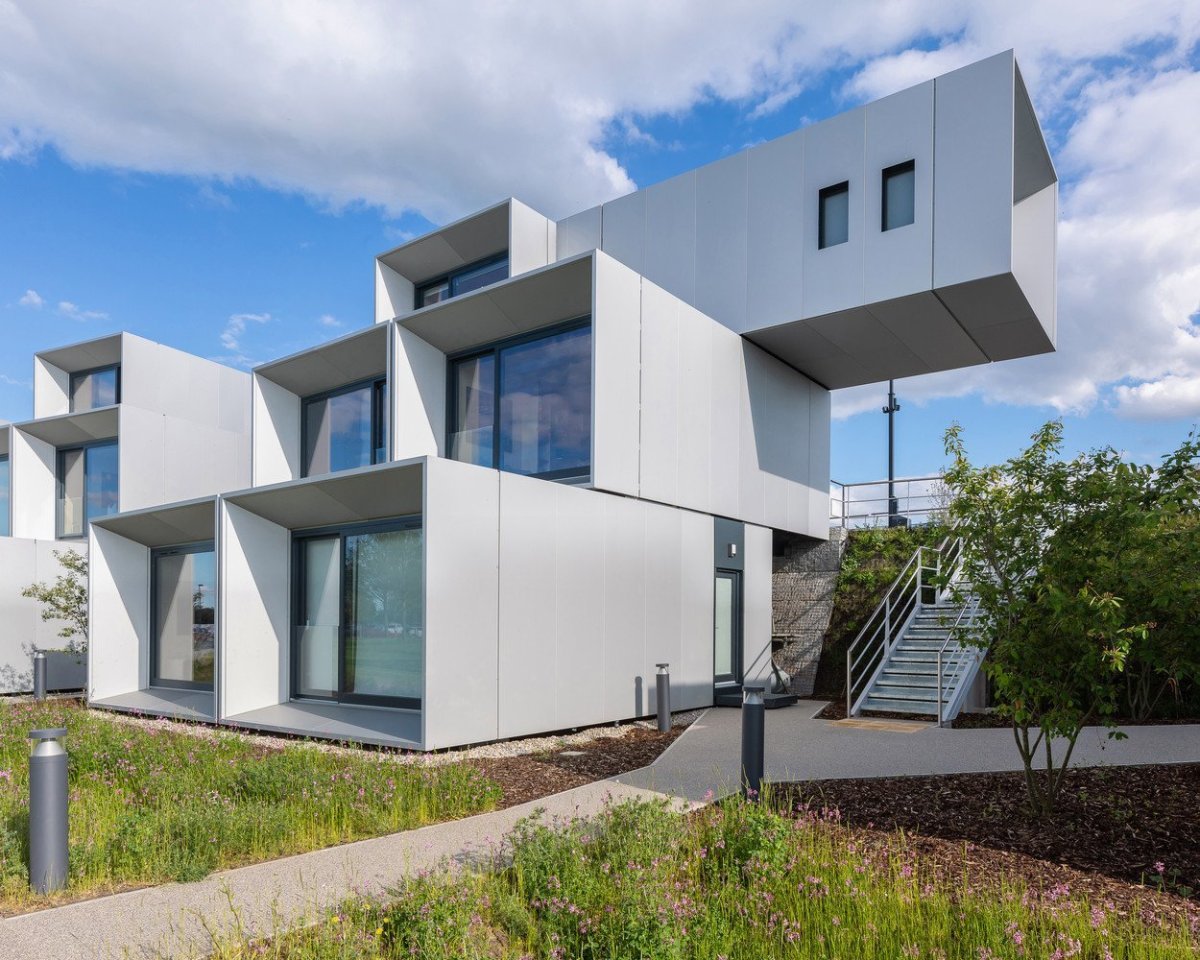 Studentské bydlení Dyson Institute of Engineering and Technology v anglickém Malmesbury, WilkinsonEyre Architects