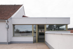 Sokolovna ve Veverských Knínicích, studio New Work