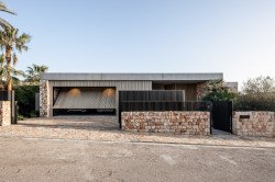 Villa na Mallorce od ateliéru Beef Architekti