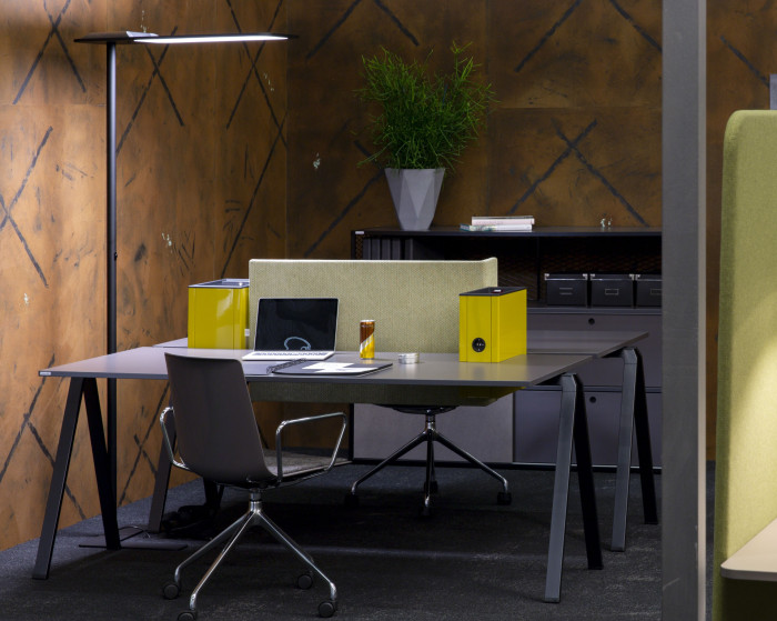 Stohovatelný stůl yuno