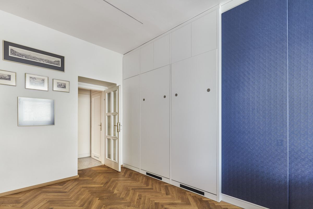 Byt Žižkov, ložnice se sklopenou postelí, 0,5 Studio