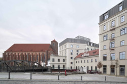 Studio Maćków proměnilo starý polský mlýn Maria. Nově se zde nachází 120 bytů.