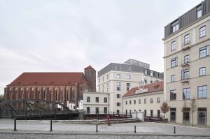 Studio Maćków proměnilo starý polský mlýn Maria. Nově se zde nachází 120 bytů.