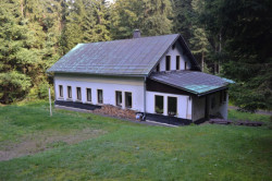 Rekonstrukce chalupy v Jizerských horách, původní stav, SENAA architekti