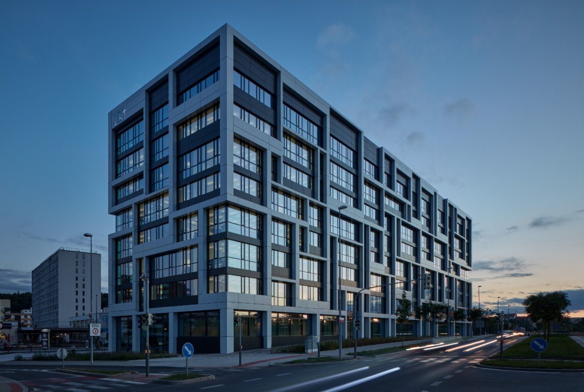Nové sídlo finanční skupiny J&T, CMC architects / Vít Máslo, David Richard Chisholm