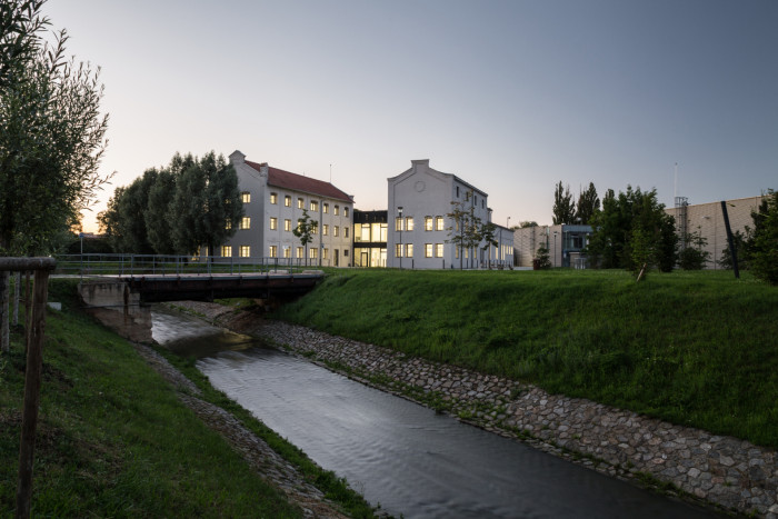 Objekt C8, areál Ponávka, Studio acht / Václav Hlaváček