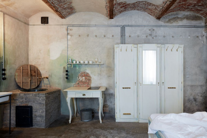 Ateliér Prádelna v Praze od collcoll