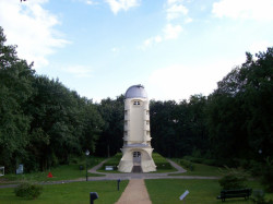 Einsteinova věž, Erich Mendelsohn,