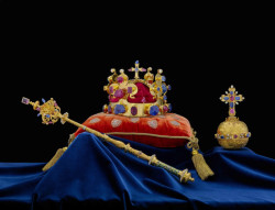 Z výstavy korunovačních klenotů