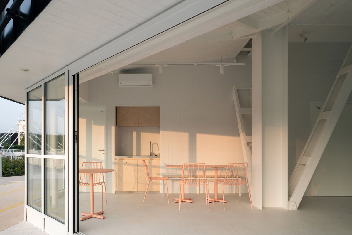 Terasy Křižíkových pavilonů (Rekonstrukce teras Křižíkových pavilonů; SOA architekti)
