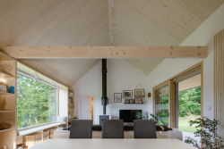 Dům s vymínkem od studia Klar