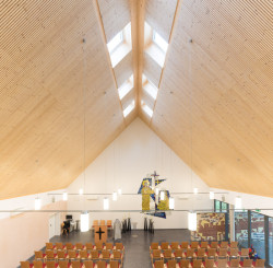 Frieder Sattler a Peter Fitterer: Obřadní síň v Německu