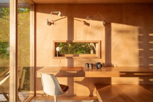 Mladí italští architekti postavili za dva týdny malou stavbu v Apeninách určenou k rozjímání a meditaci