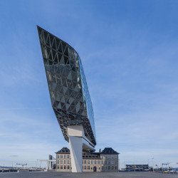 Port House Antverpy, Zaha Hadid,