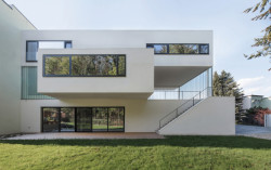 Rodinný dům v Brně-Kohoutovicích, Kuba&Pilař architekti / Tomáš Pilař, Ladislav Kuba, Helena Hovorková, Milena Galátová, Martin Hlava