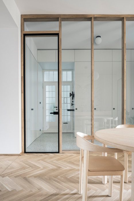 Interiér bytu HLB, Kuklica Smerek architekti / Peter Kuklica, Martin Smerek, Juraj Hubinský