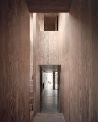 Rodinný dům v ulici Wembury Mews v Londýně od Russella Jonese