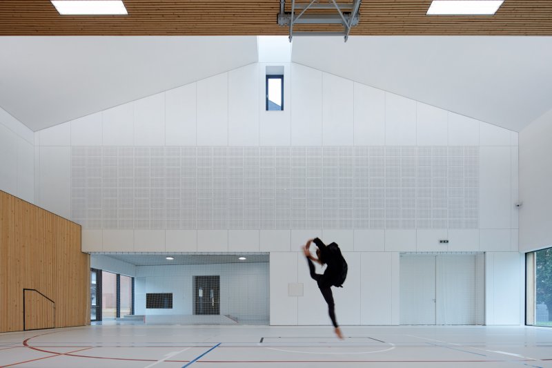 Sportovní hala v Novém Hrozenkově od studia Consequence Forma