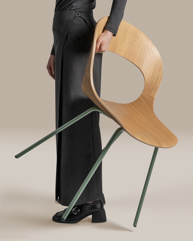 Lotus od LD Seating