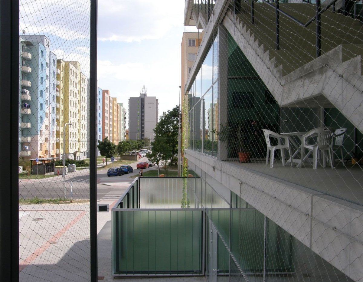 SLLA, Komunitní centrum Máj – foto