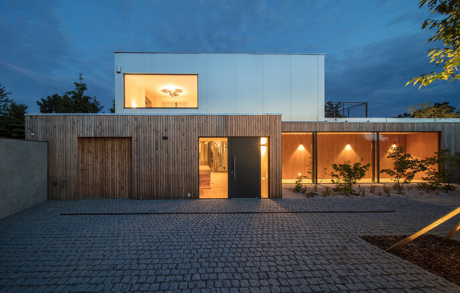 Vila na Vysoké skále, Majo architekti