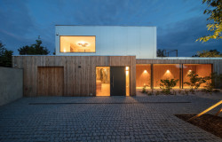 Vila na Vysoké skále, Majo architekti