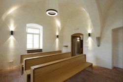 Úprava bývalé fary ve Chvalšinách na zařízení pro  pobyty osob s poruchami autistického spektra, 4DS