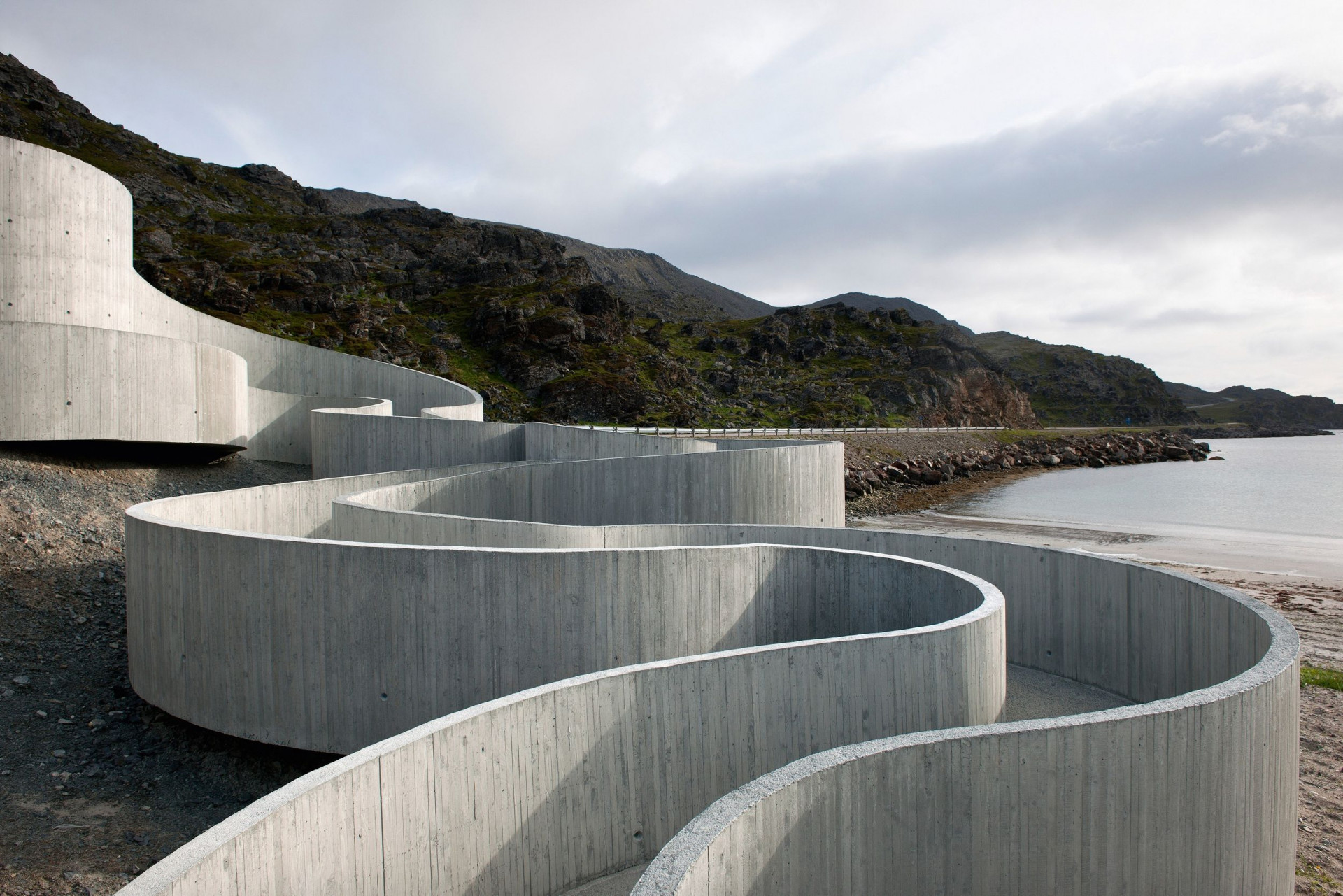 Turistické stezky Selvika v Norsku, Reiulf Ramstad Architects. Zdroj: Reiulf Ramstad Architects