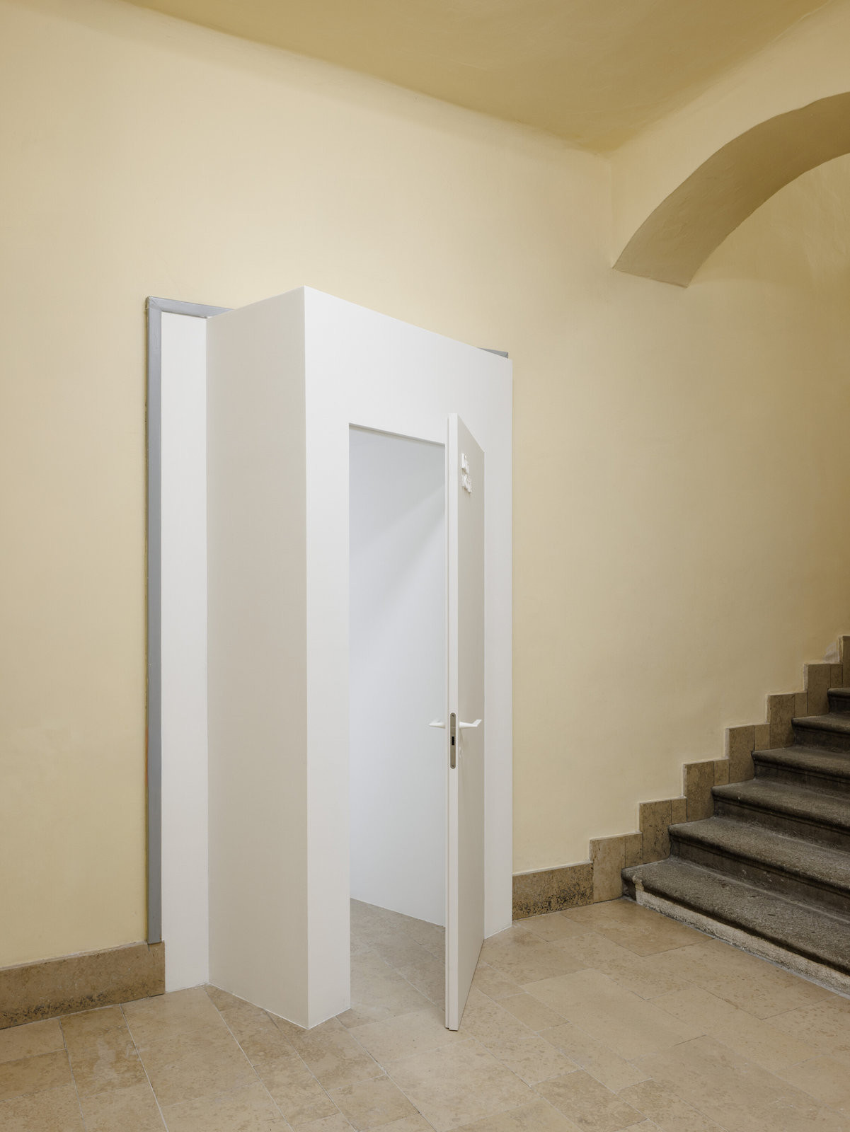 Výstava Dům v domě v Domě umění České Budějovice