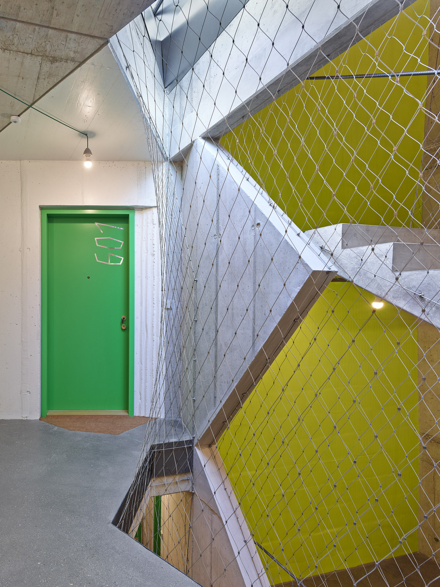 Budova Komunardů XXXV od architekta Stanislava Fialy