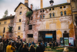 Ve čtvrtek 3. října 2024 proběhlo v prostorách industriální památky Pivovaru Kluge v Rudníku
vyhlášení třetího ročníku Krkonošské ceny za architekturu.