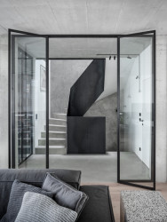 Interiér domu v pražských Malešicích od architektů z SMLXL