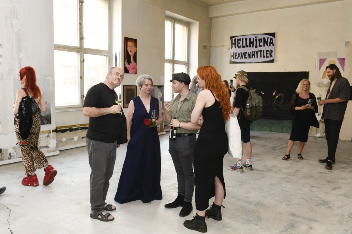 Galerie Prostora zve na výstavu soukromé sbírky Jiřího Petrboka MOJE, MOJE…