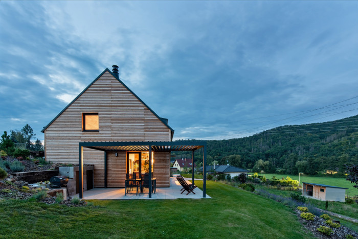 Rodinný dům ve Chrustenicích od studia Reaktor