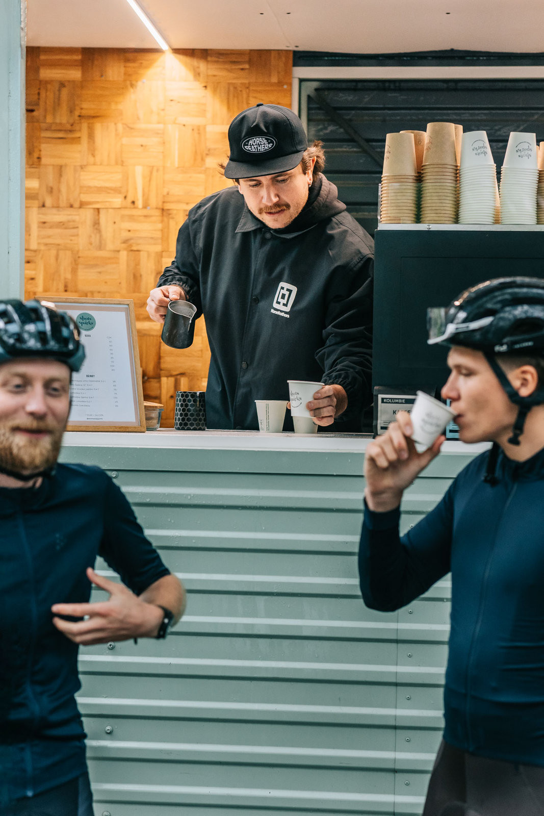 Cyklostezka v původním historickém vodním kanálu mezi Loučovicemi a Vyšší Brodem od A8000
