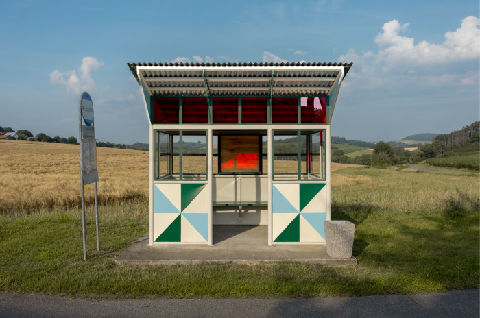 Jako z Wese Andersona, ale v Podmoklech u Berouna. 