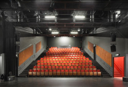 import.export ARCHITECTURE, The Moon – foto