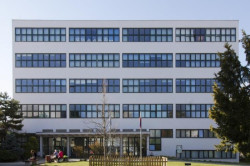 Francouzské školy, Jan Gillar, 1931-1934