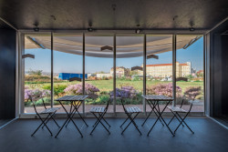 KAM, Modulární čekárna, Brno - foto