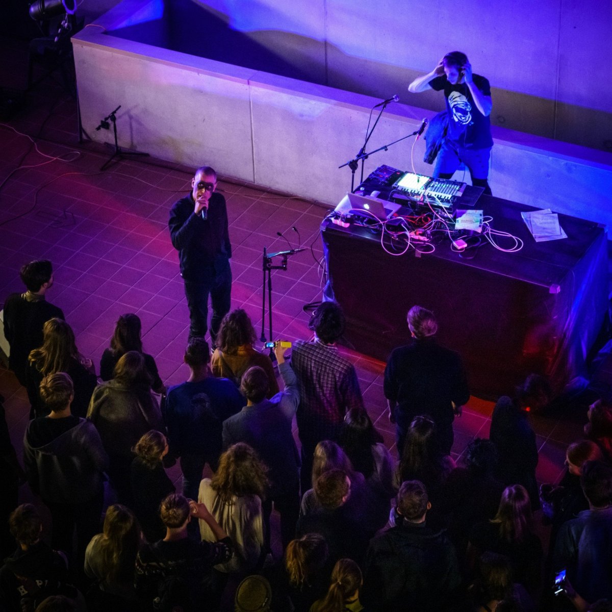 Koncert Vladimíra 518 jako ukončení oslav sametové revoluce, FA ČVUT, zdroj : tisková zpráva