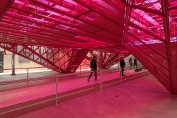 Multifunkční sál v Císařských lázních podle návrhu ateliéru Petr Hájek Architekti