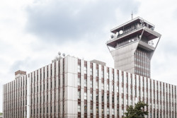 Ústřední telekomunikační budova, František Cubr, Josef Hrubý, Zdeněk Pokorný, František Štráchal, Vladimír Oulík, 1969-1979. Foto: Tomáš Rubín, zdroj: Architektura 489